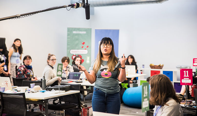 Lisy Kane, co-founder of Girl Geek Academy, Melbourne, presenting at the academy’s flagship #SheHacks program, an all-female hackathon event in February 2020.