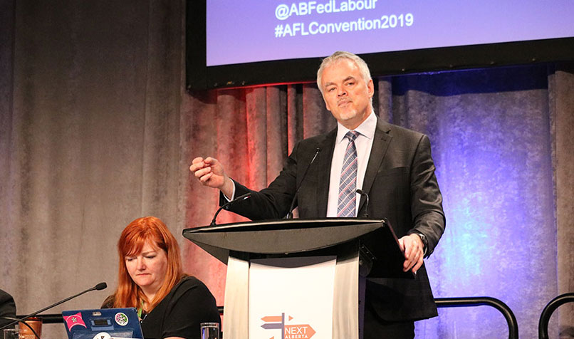 Jim Stanford conducting a presentation on how to build a new economic narrative, at the Alberta Federation of Labour Convention 2019 in Calgary, Canada.